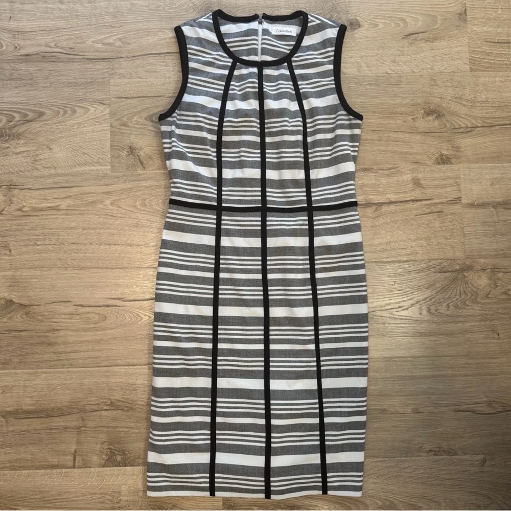 Calvin Klein Women's Black and Gray Striped Midi Dress